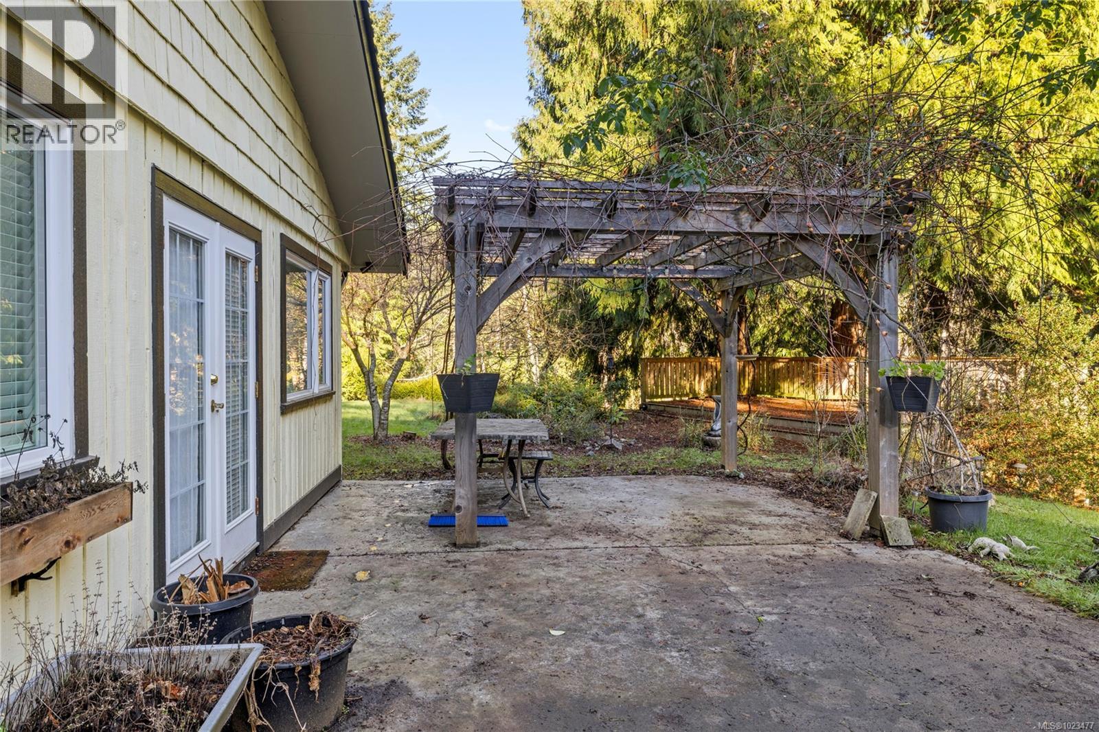 2763 Parker Rd, Nanoose Bay