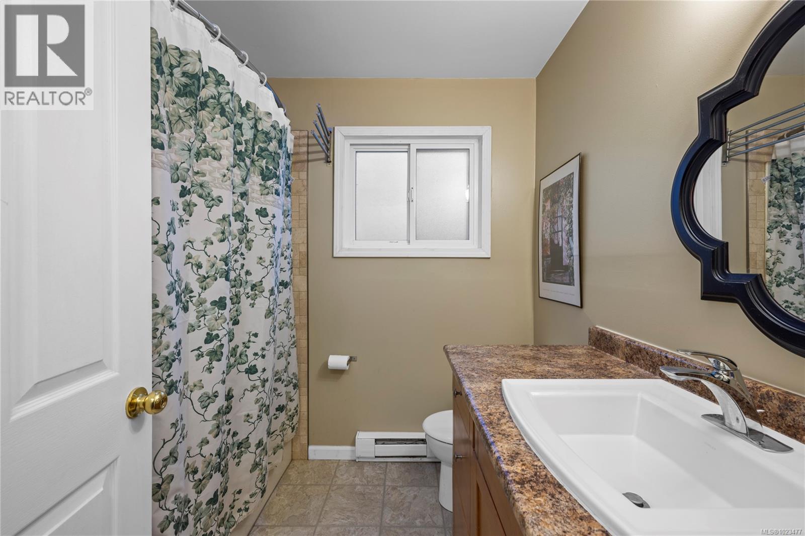 2763 Parker Rd, Nanoose Bay