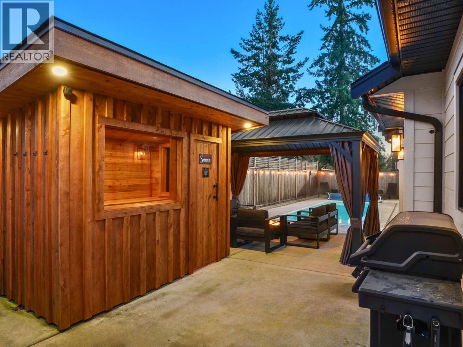 510 JORDAN WAY, Gibsons