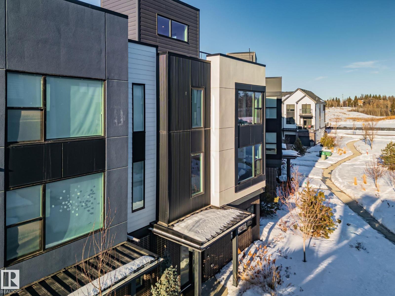 #56 5 RONDEAU DR, St. Albert