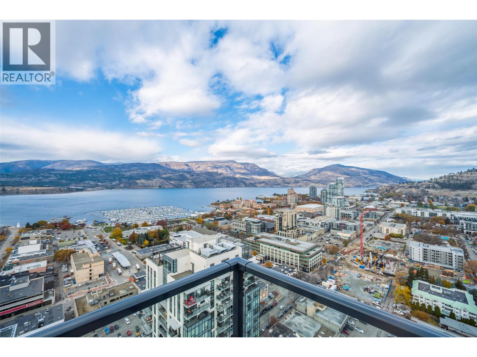 3307 1488 Bertram Street, Kelowna