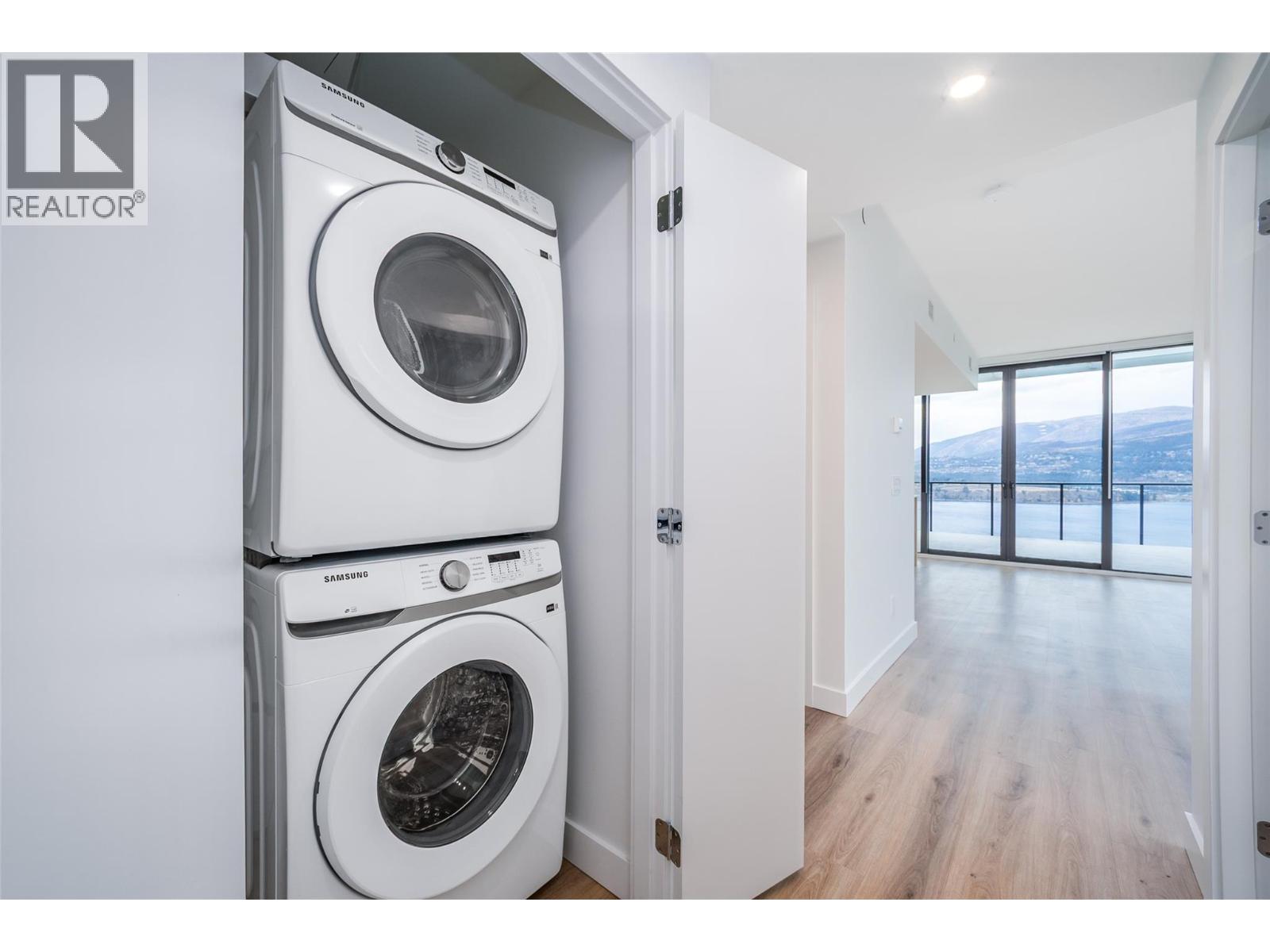 3307 1488 Bertram Street, Kelowna