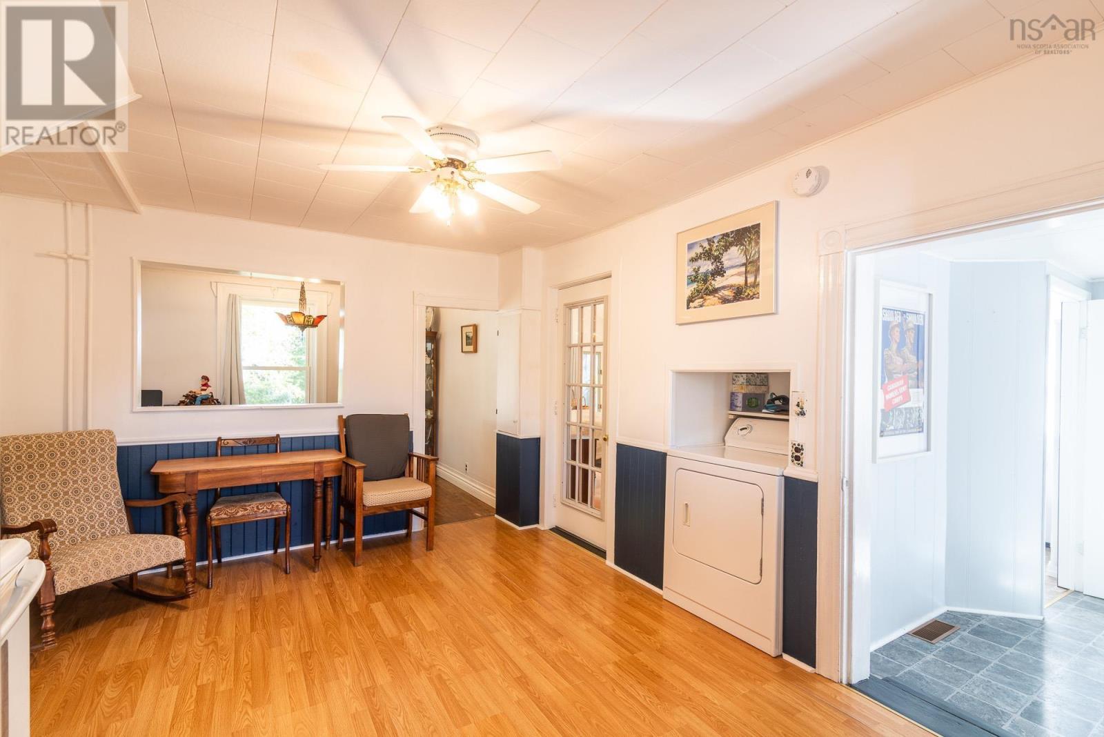 Property 22 of 47 of 28 Maple Avenue