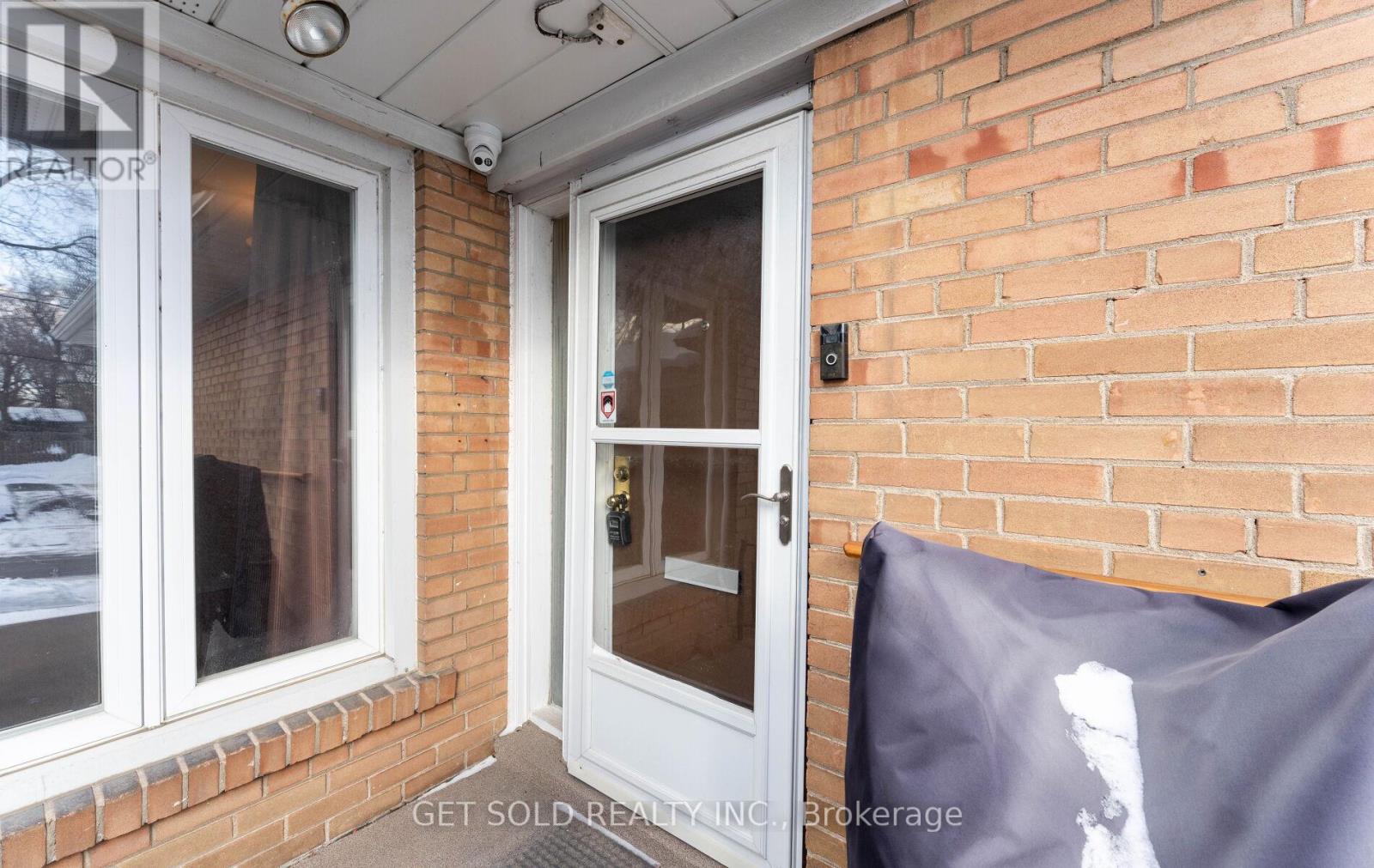 18 HINTON ROAD - Photo 2 of 46, Toronto (Rexdale-Kipling), Ontario