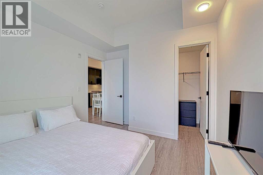 Single Family House for Sale in   University Avenue NW University District Calgary 