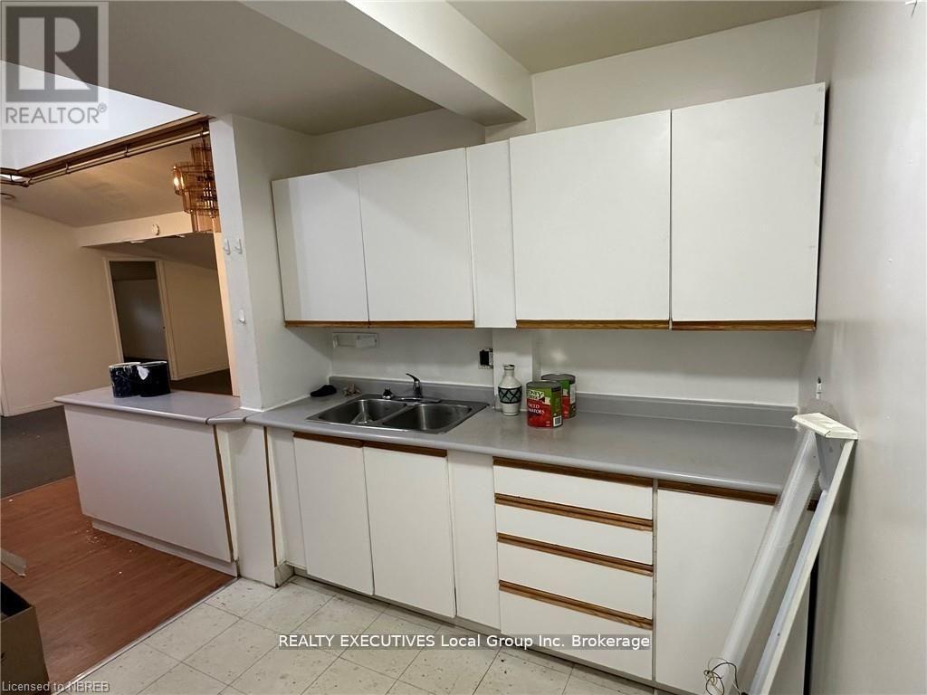 510 VALOIS DRIVE - 22