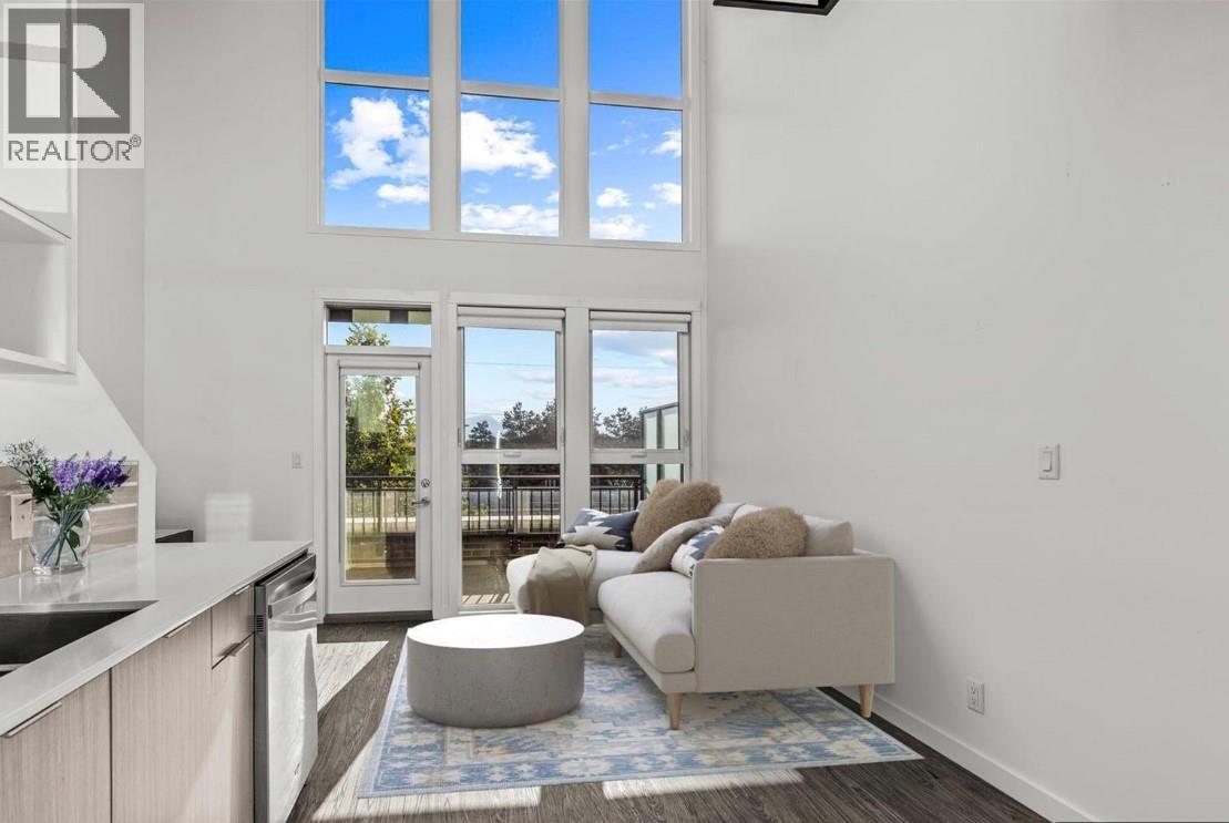 302 1770 Richter Street, Kelowna