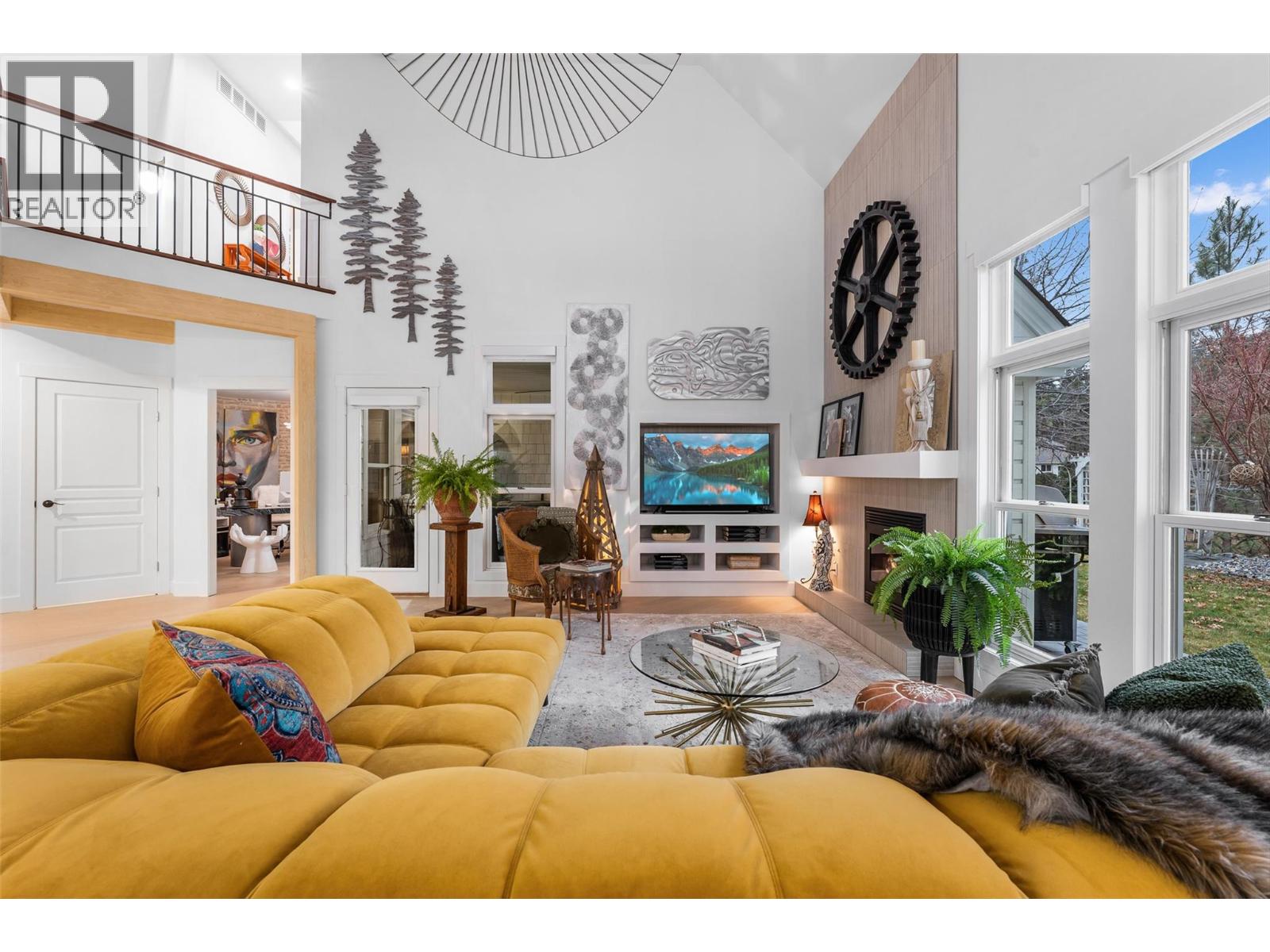  2075 Lillooet Court, Kelowna