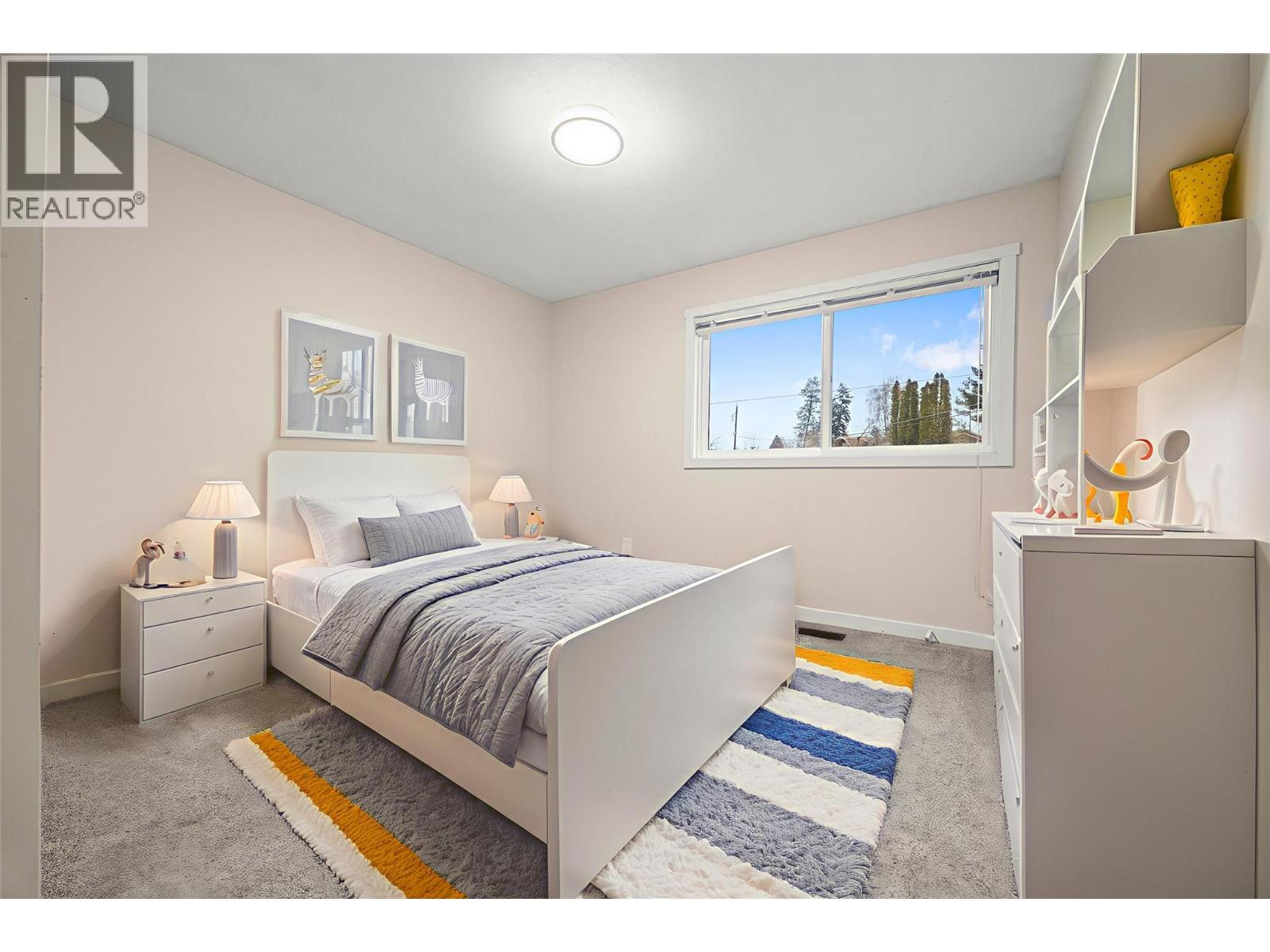  6348 Forest Hill Drive, Peachland