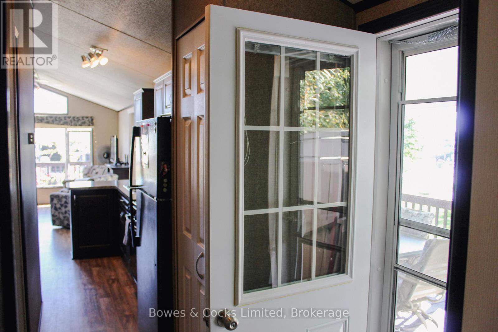 LAWSON CRES. 14 - 1235 VILLIERS LINE — photo 25