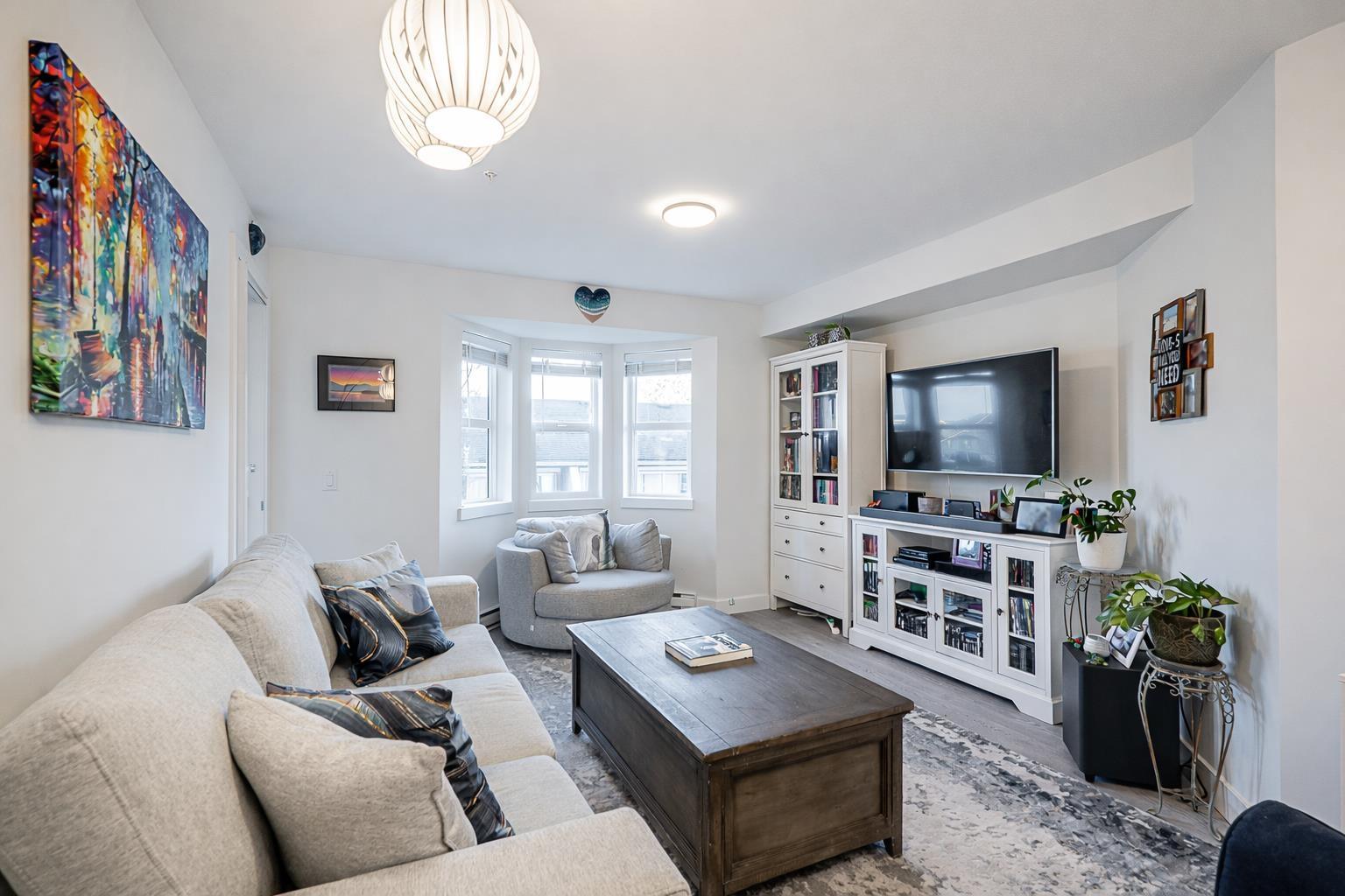 202 19730 56 AVENUE, Langley