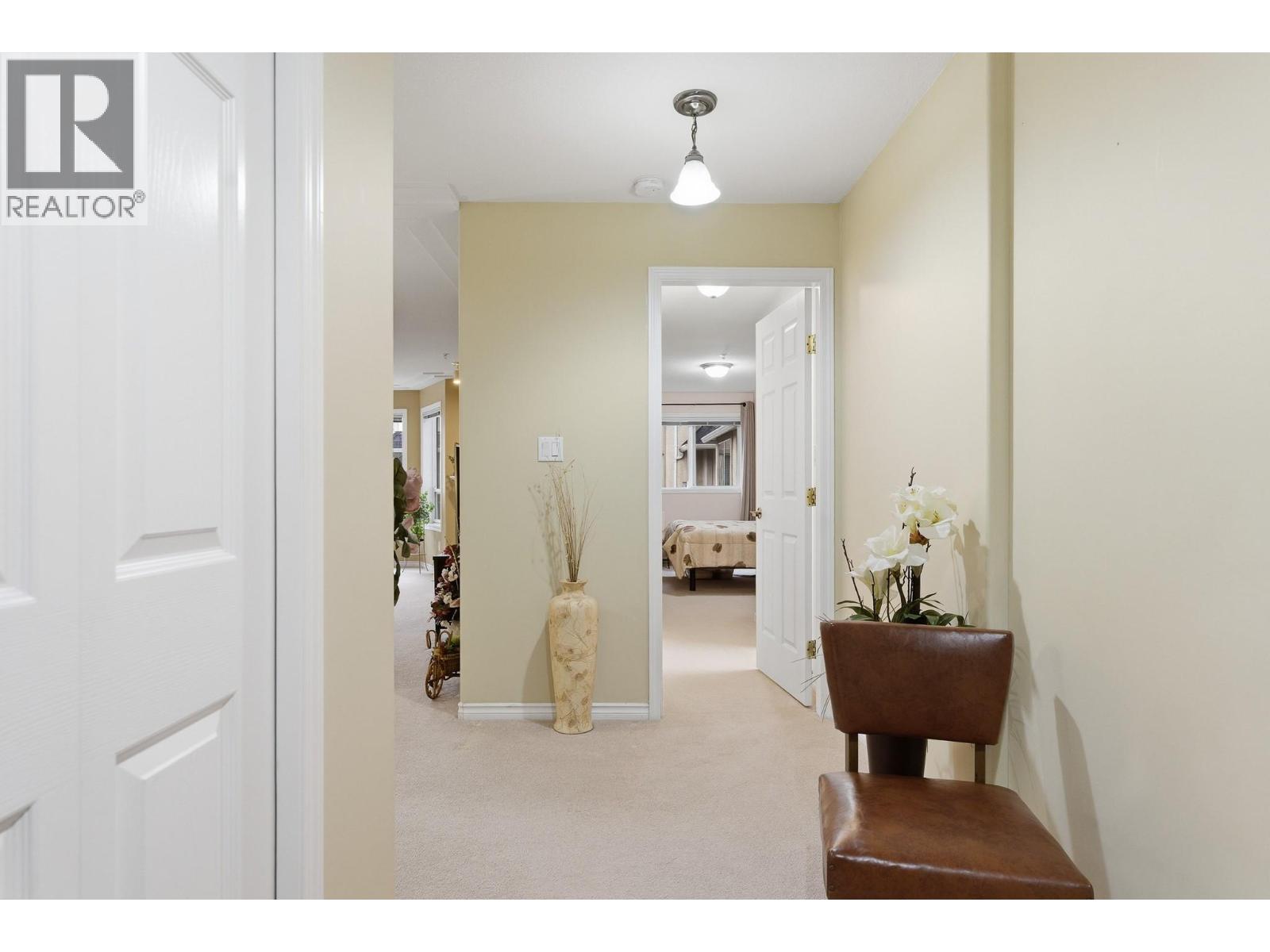 201 315 Whitman Road, Kelowna