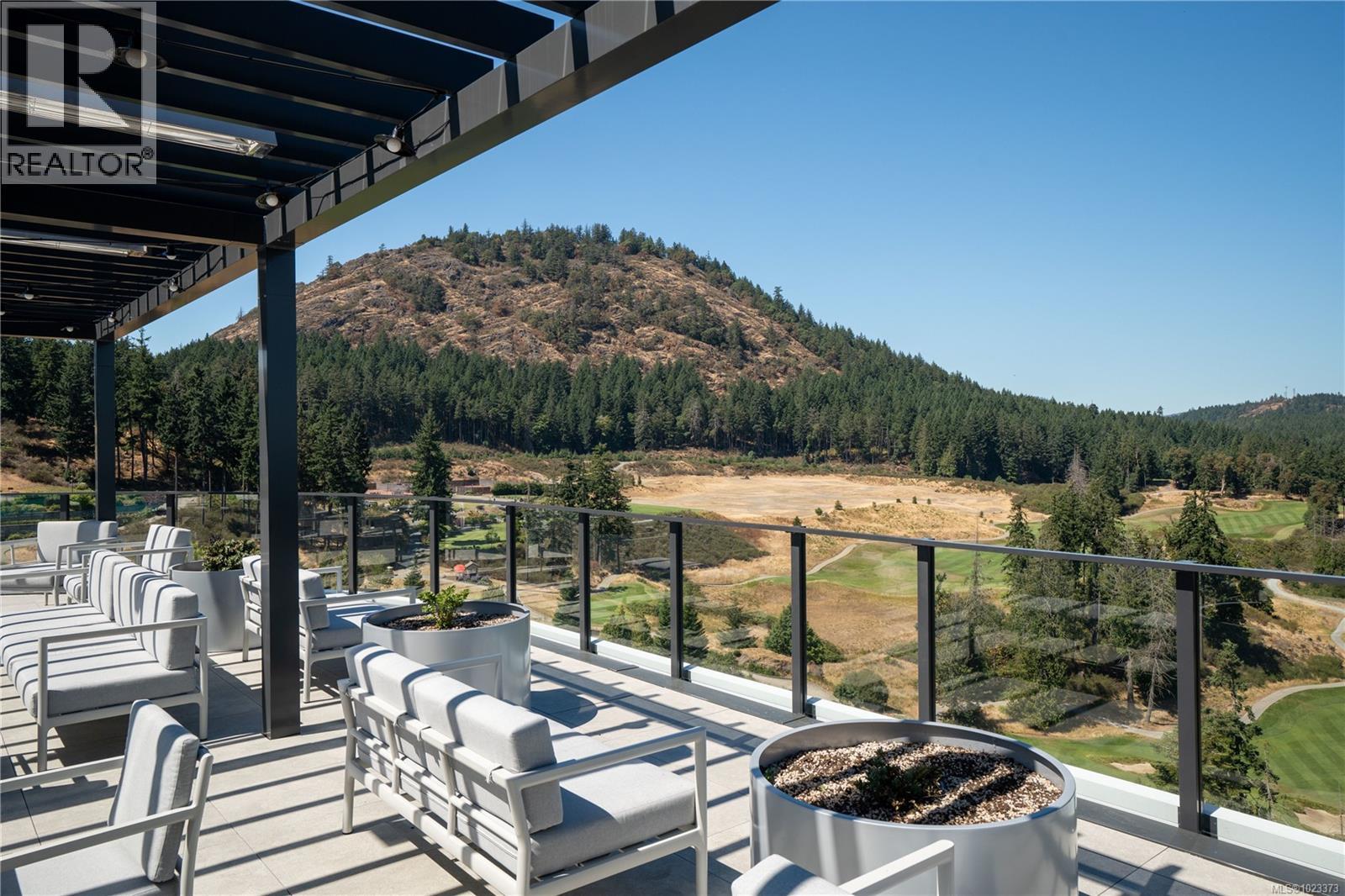 602 2000 Hannington Road, Langford