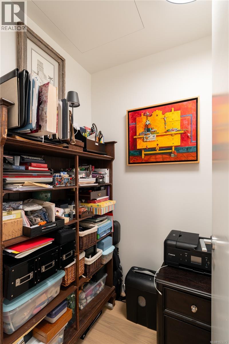 602 2000 Hannington Road, Langford