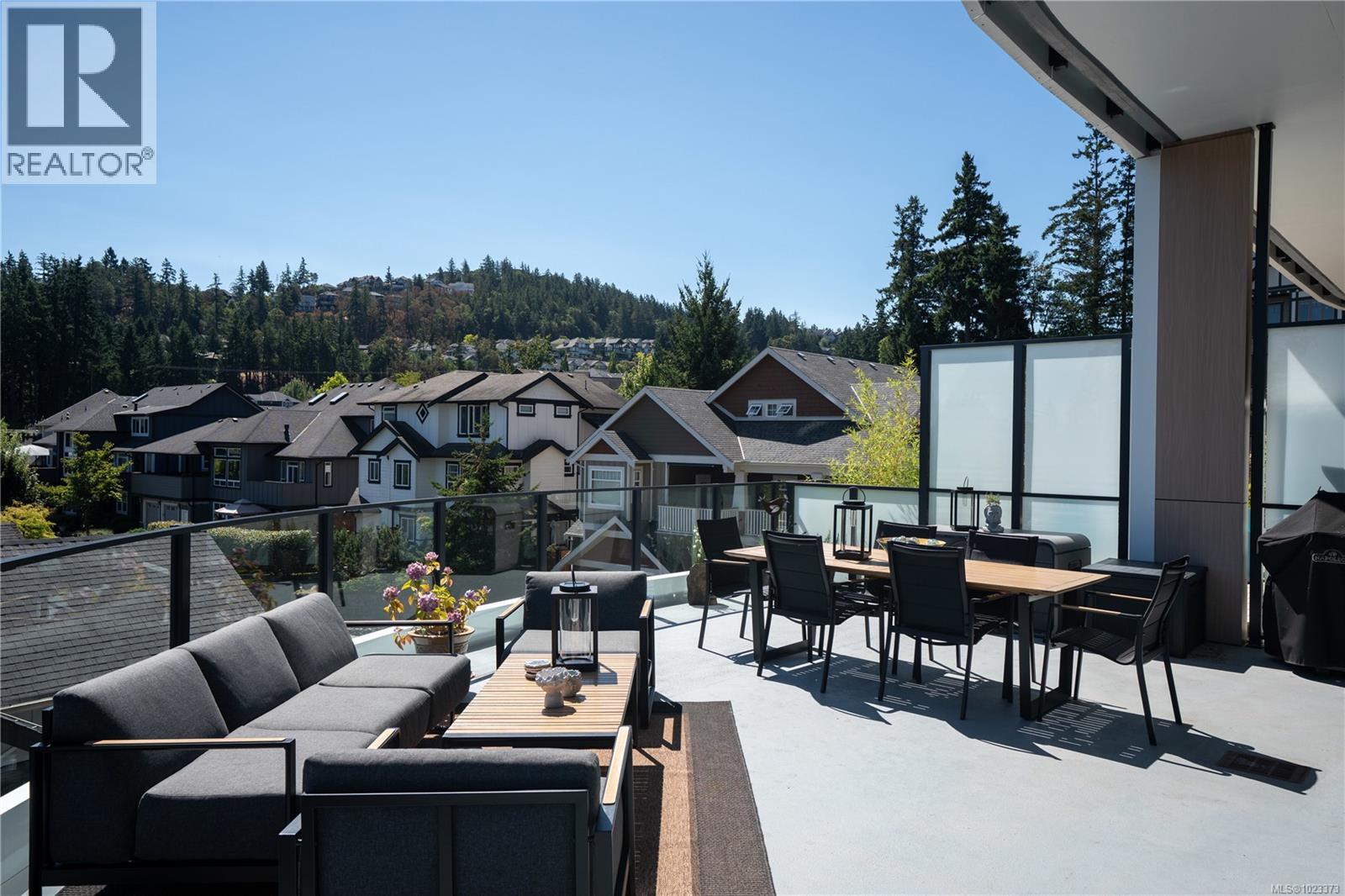 602 2000 Hannington Road, Langford