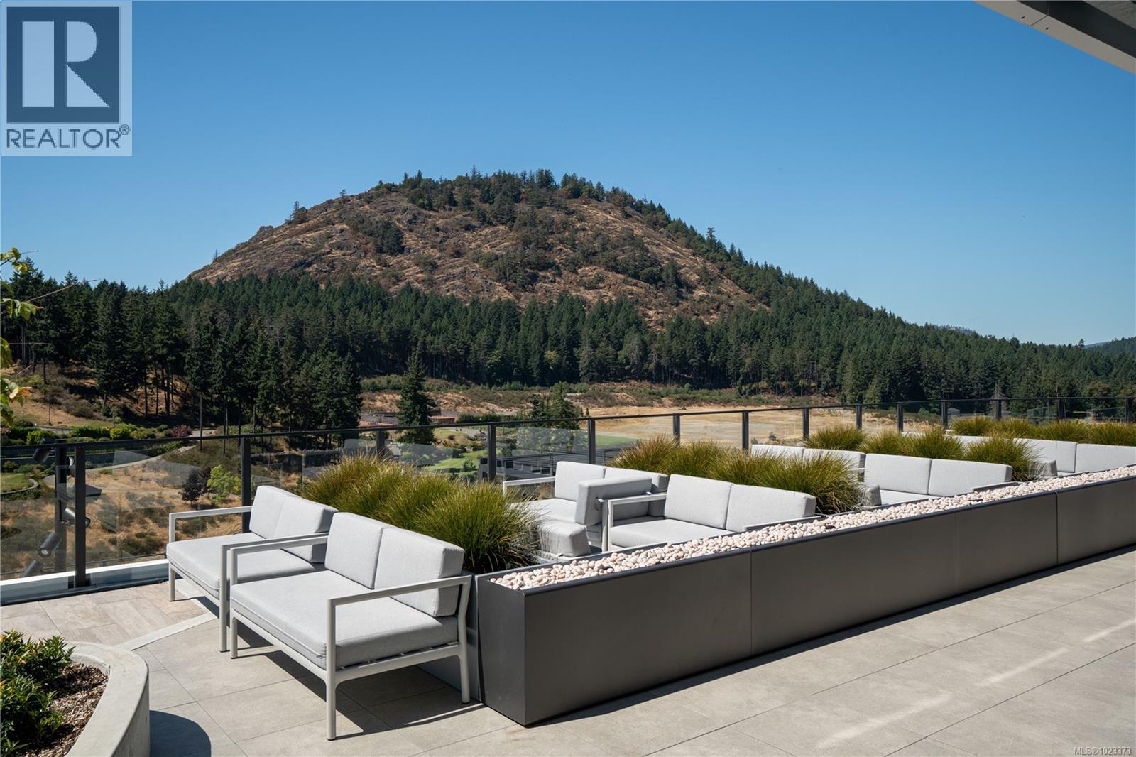 602 2000 Hannington Road, Langford