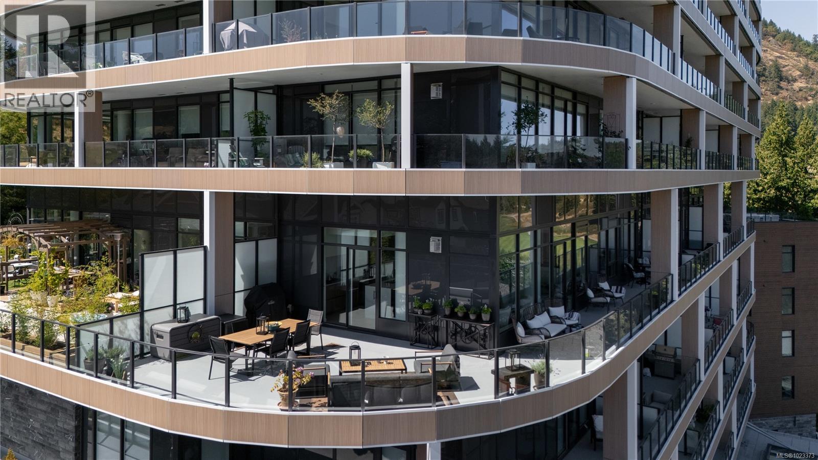 602 2000 Hannington Road, Langford