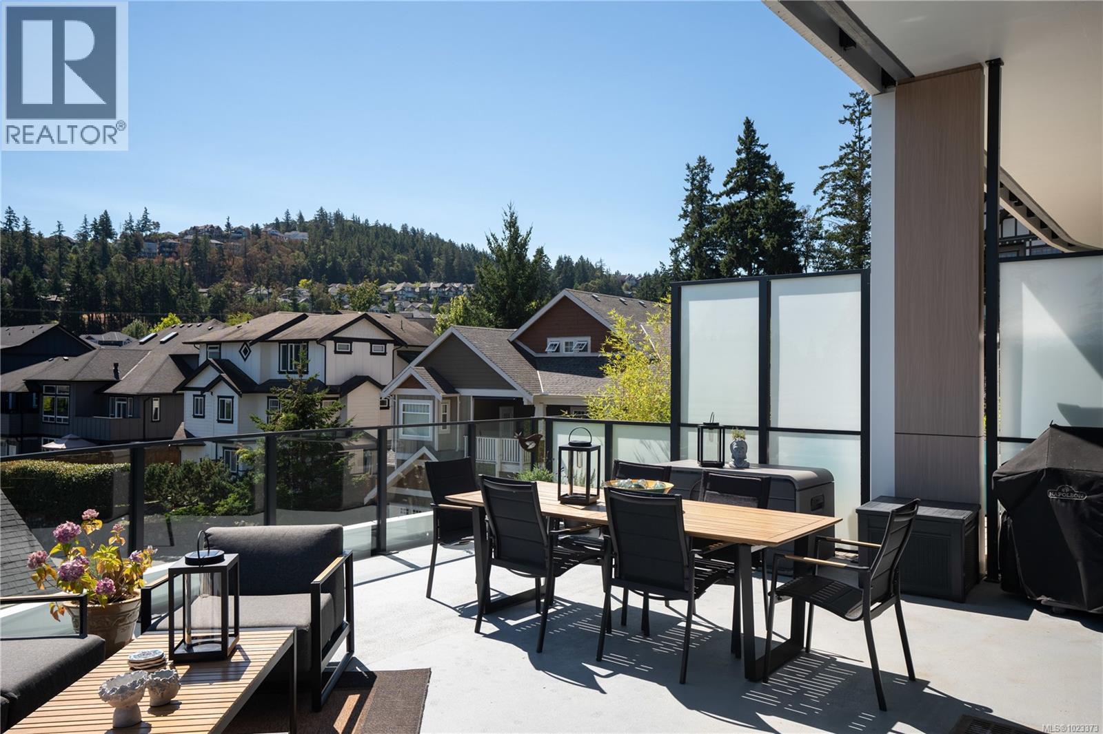 602 2000 Hannington Road, Langford