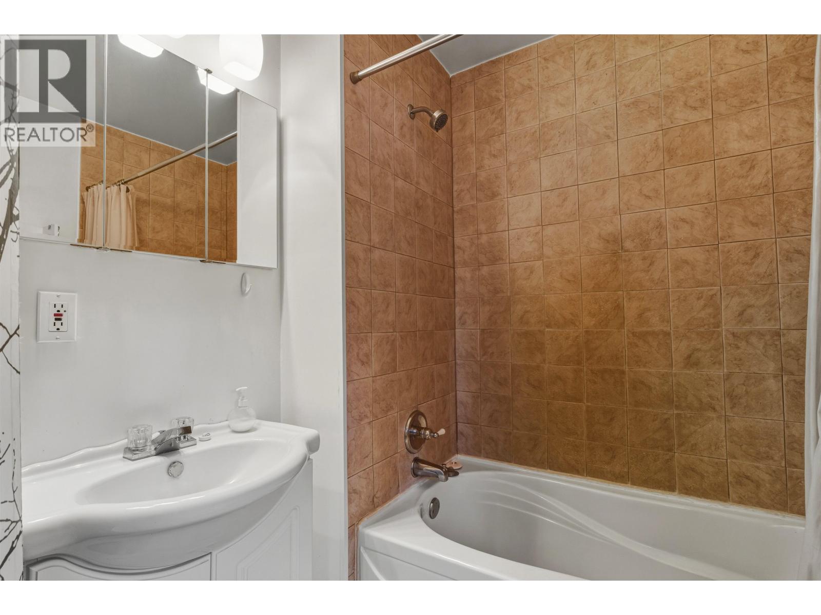 4203 LIKELY ROAD, Williams Lake