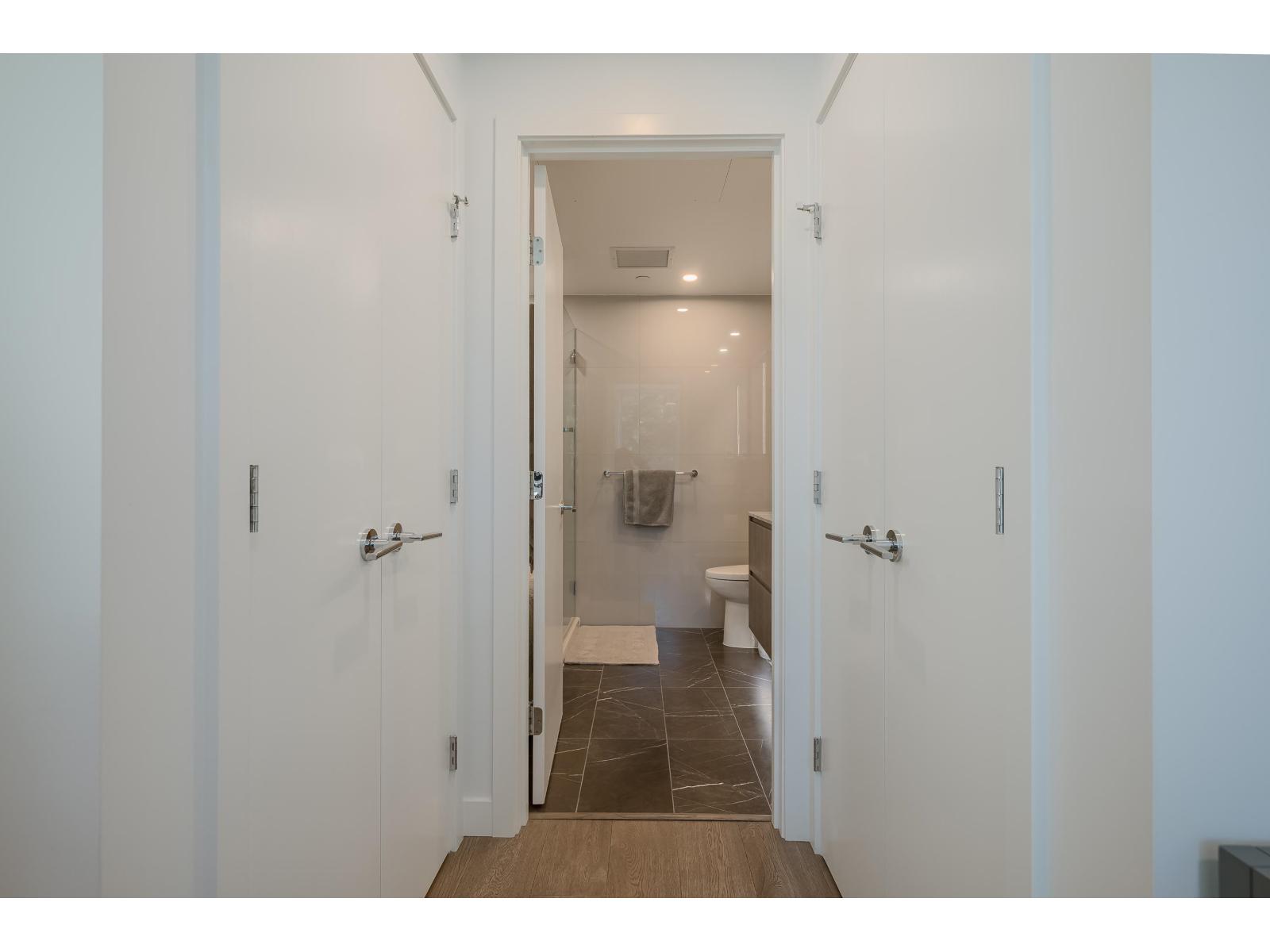 315 15165 THRIFT AVENUE, White Rock