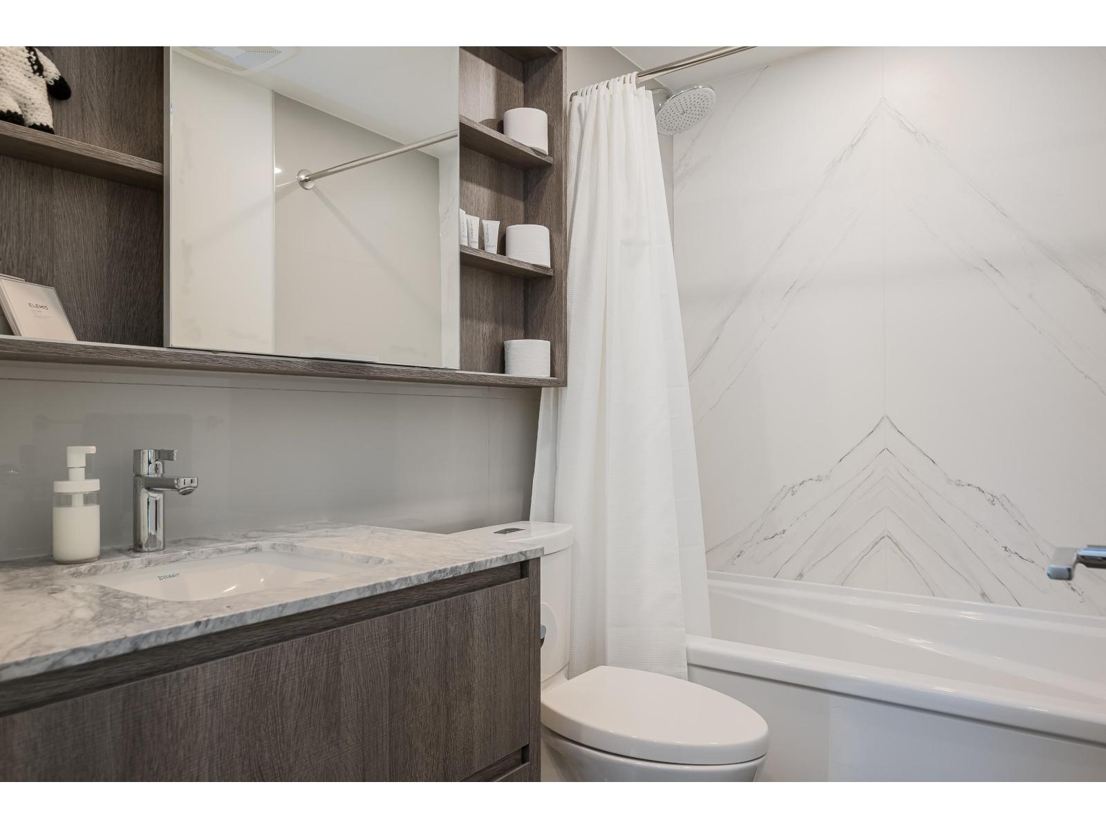 315 15165 THRIFT AVENUE, White Rock