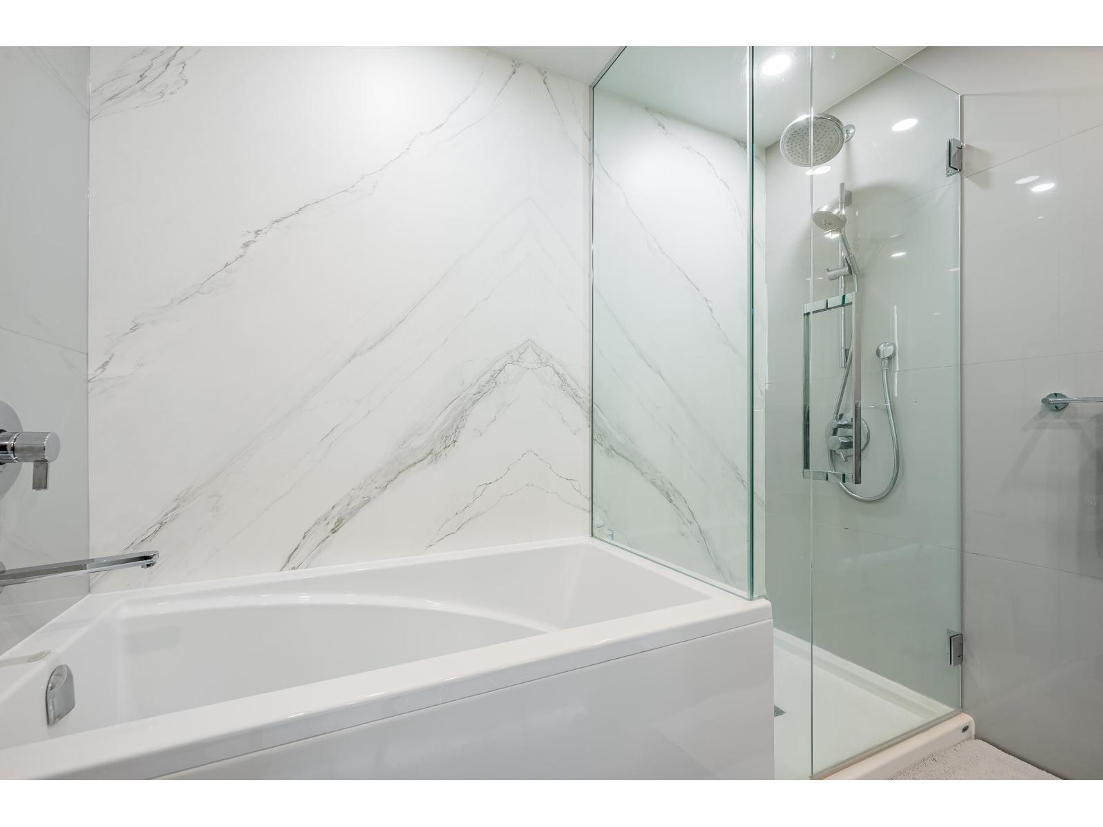 315 15165 THRIFT AVENUE, White Rock