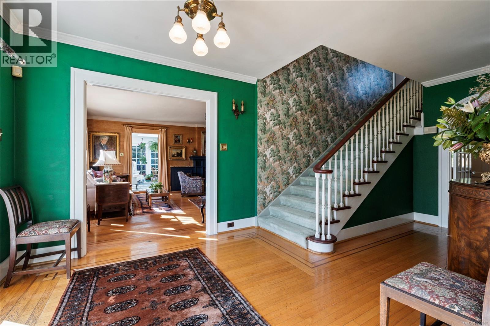  3045 McAnally Road, Saanich