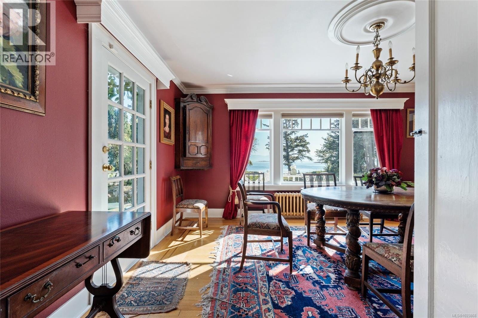  3045 McAnally Road, Saanich