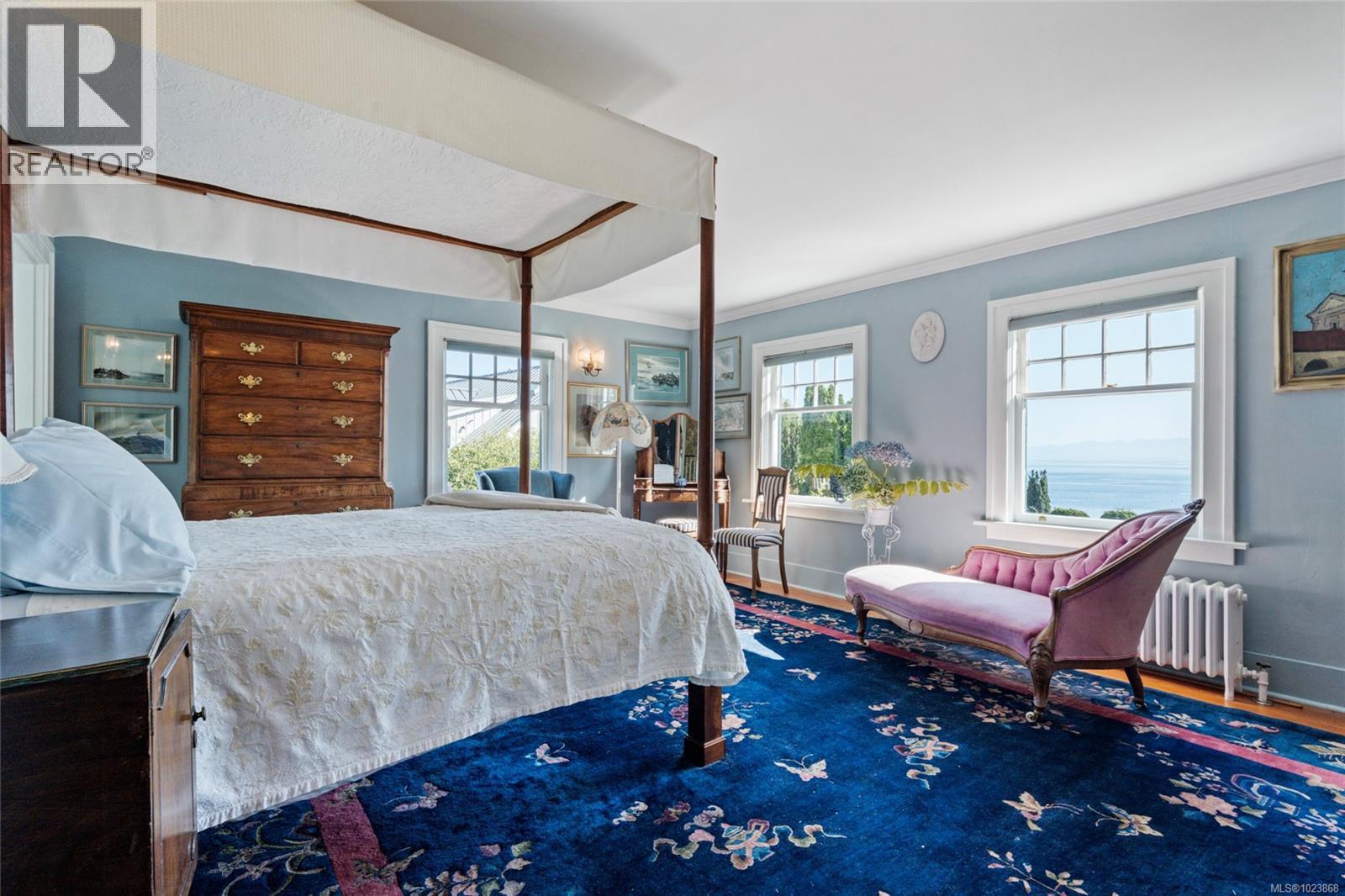  3045 McAnally Road, Saanich