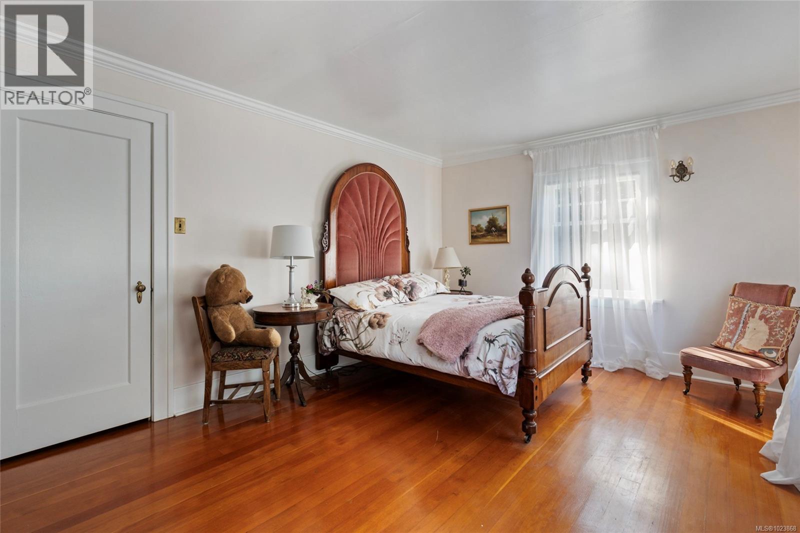  3045 McAnally Road, Saanich