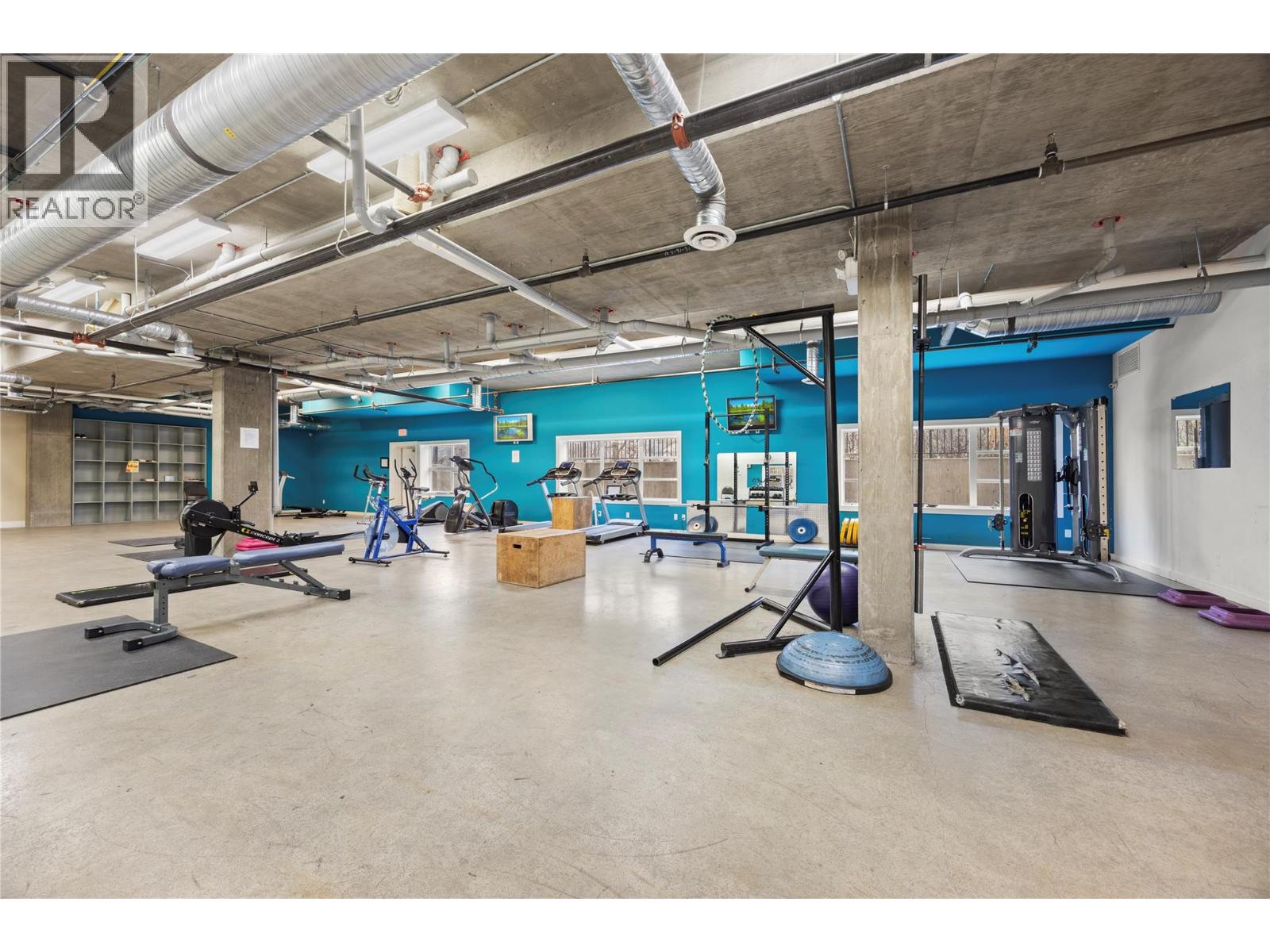 210 1481 Glenmore Road North, Kelowna