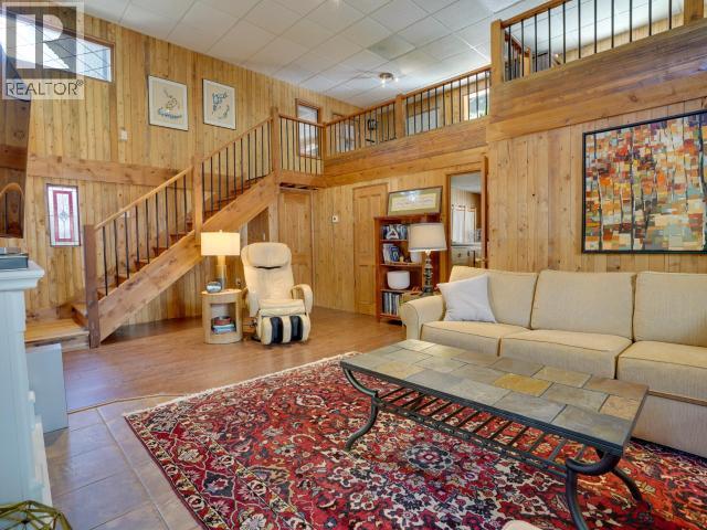 12205 SCOTCH FIR POINT RD, Powell River