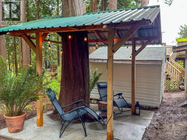 12205 SCOTCH FIR POINT RD, Powell River