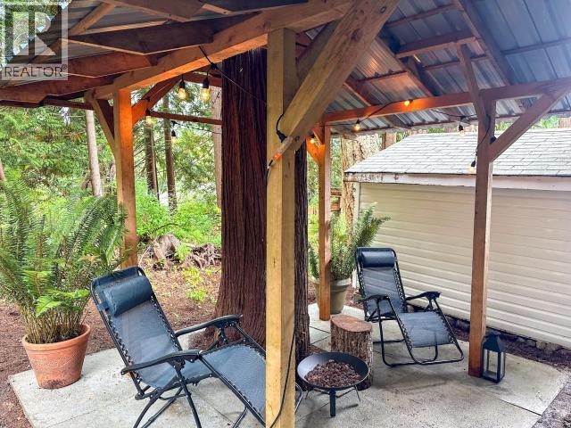 12205 SCOTCH FIR POINT RD, Powell River