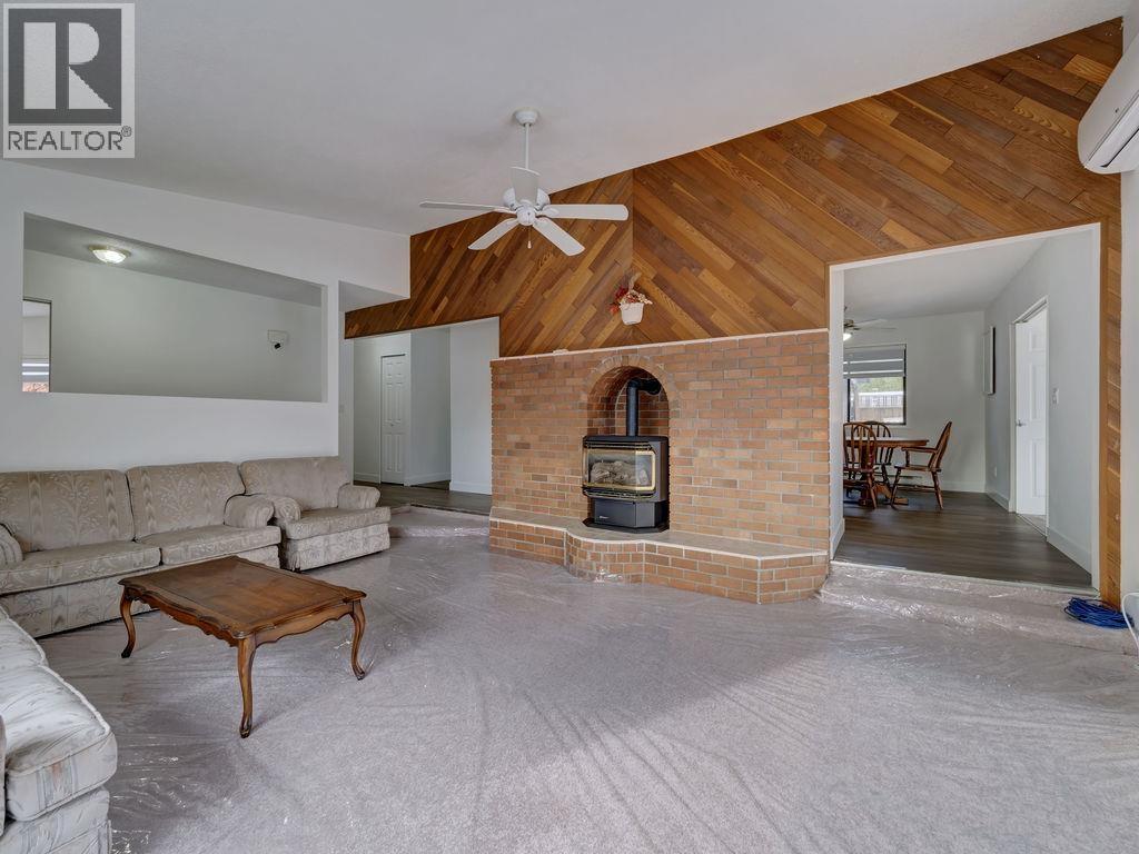 776 SEACOT WAY, Gibsons