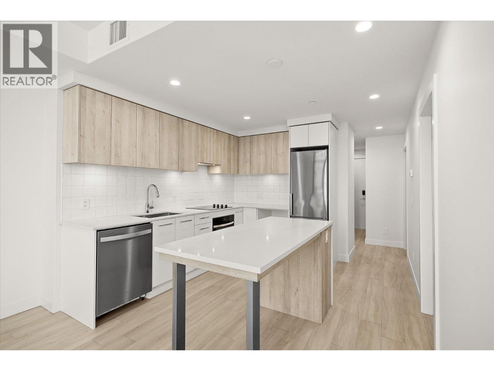 512 3699 Capozzi Road, Kelowna