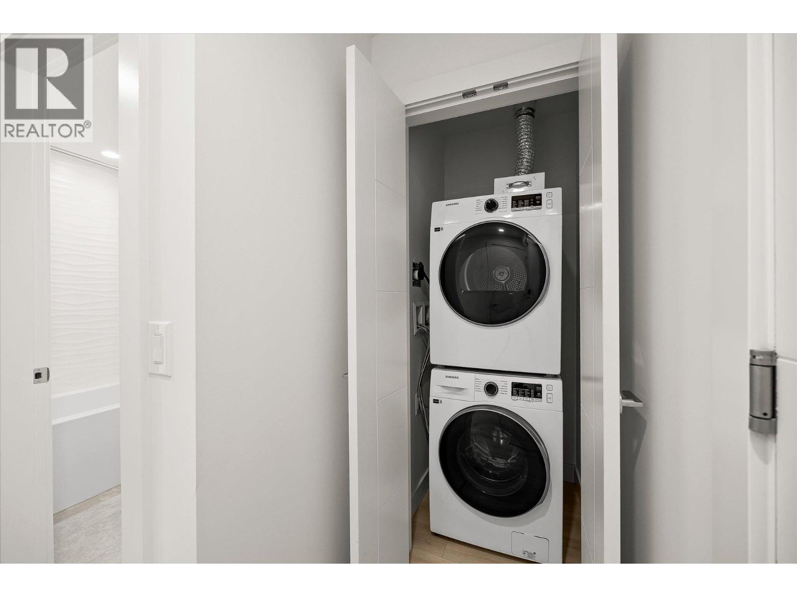 512 3699 Capozzi Road, Kelowna