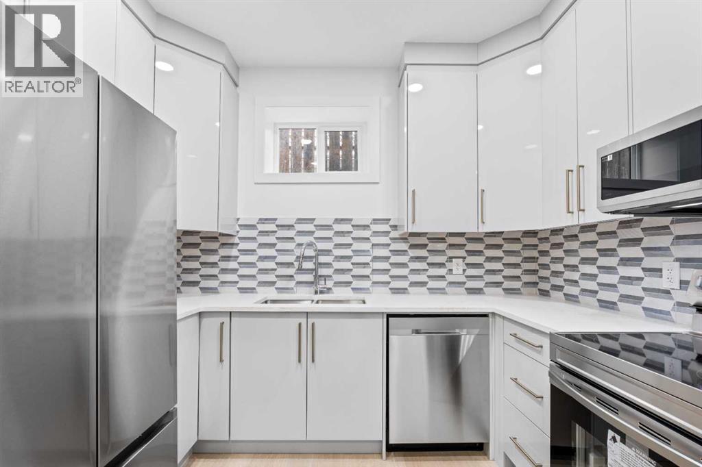 Multi-family House for Sale in   Avenue NW Bowness Calgary 