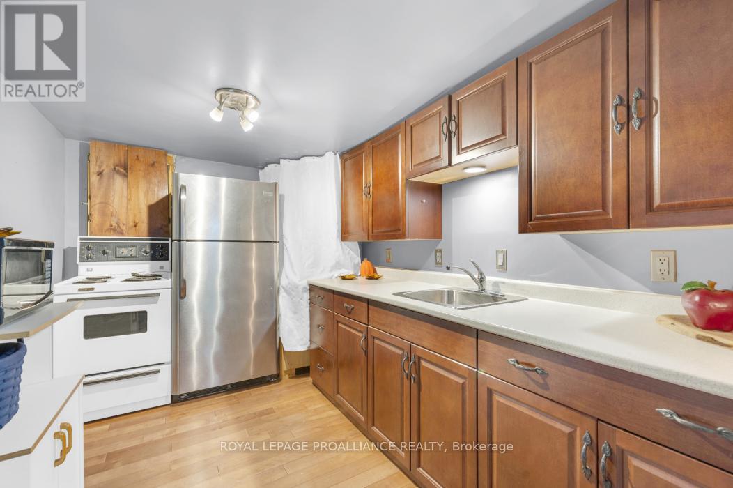 1151 HARLOWE ROAD, R.R. #1 - 28