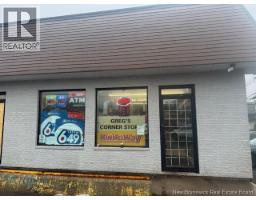 460 St. George Street, photo 2
