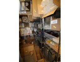 #5 910 3rd Avenue W, Shaunavon, SK S0N2M0 Photo 35