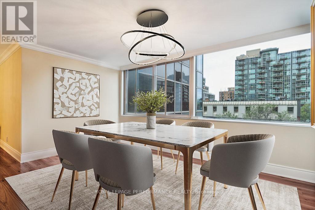 #405 160 GEORGE STREET - 16