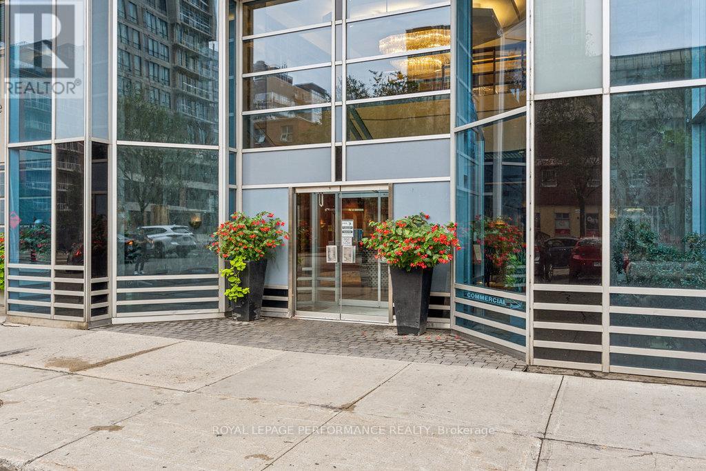 #405 160 GEORGE STREET - 2