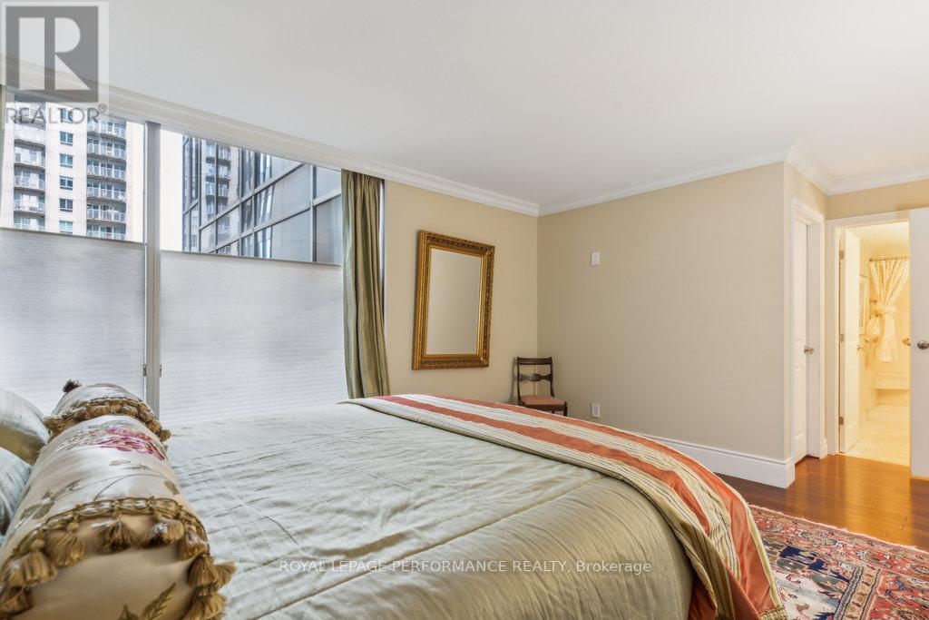 405 - 160 GEORGE STREET — photo 34