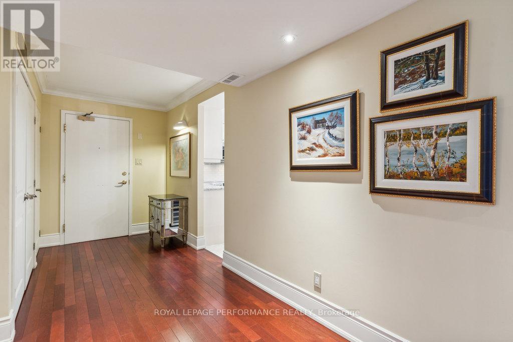 #405 160 GEORGE STREET - 4