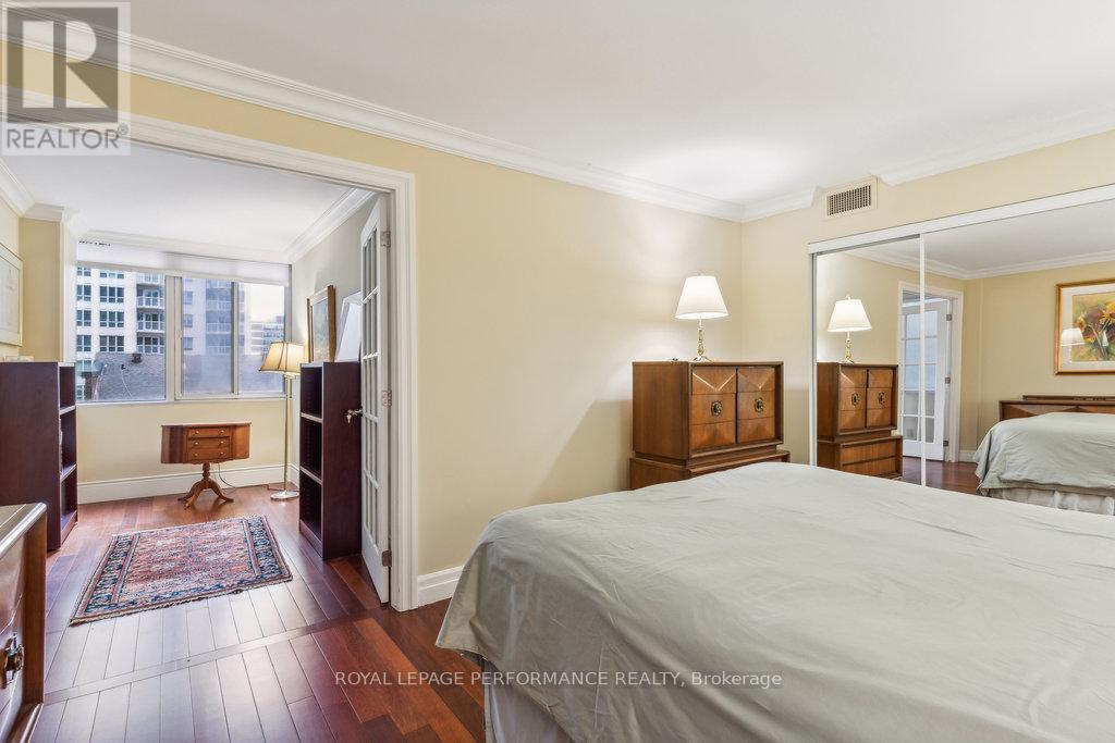 #405 160 GEORGE STREET - 41
