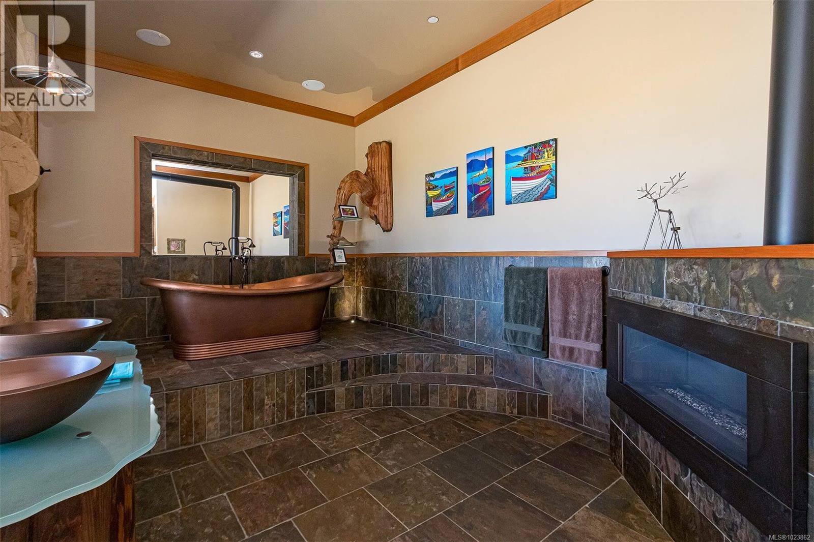 141 MAPLELEAF LANE - 36