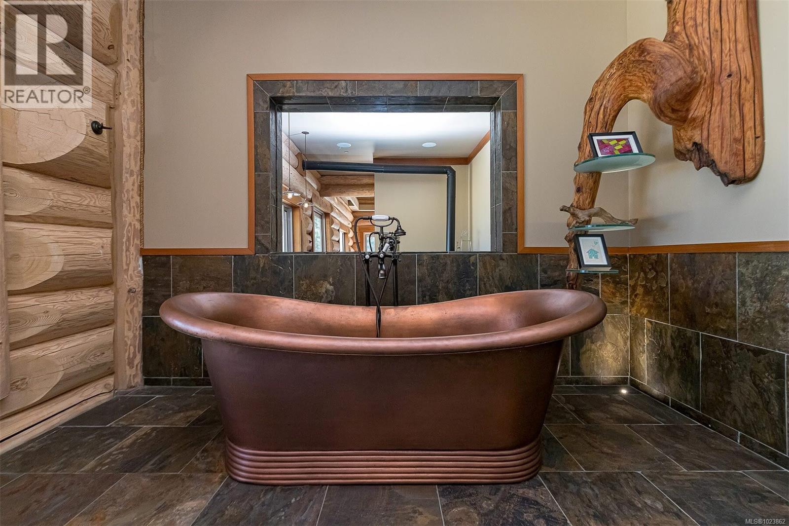 141 MAPLELEAF LANE - 38