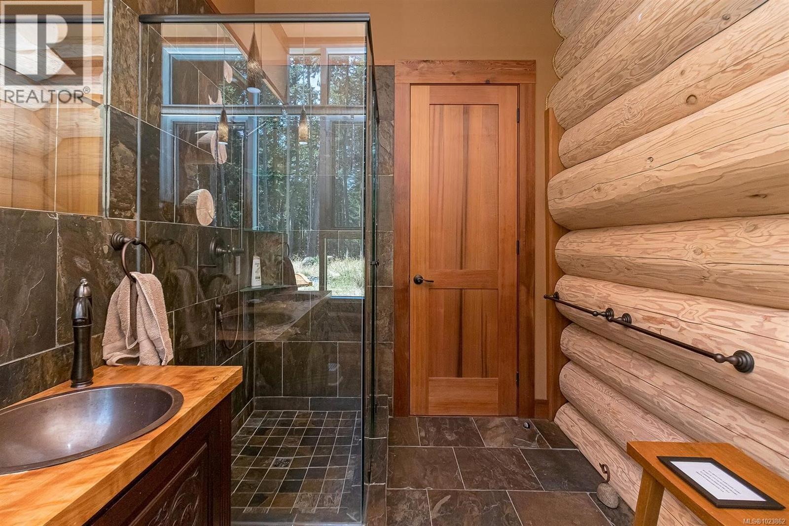 141 MAPLELEAF LANE - 54