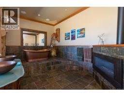 141 Mapleleaf Lane, Sidney Island, BC V0N2G0 Photo 36